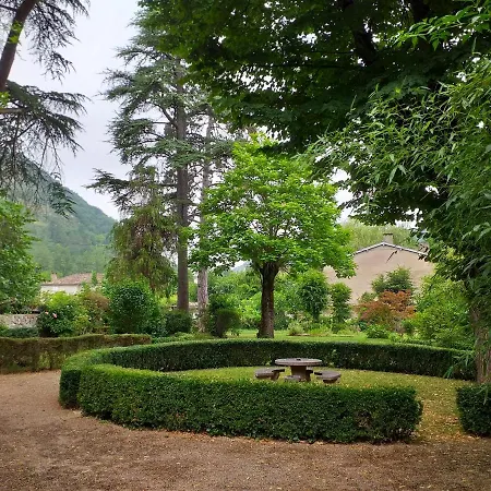 Le Jardin Secret Bed & Breakfast
