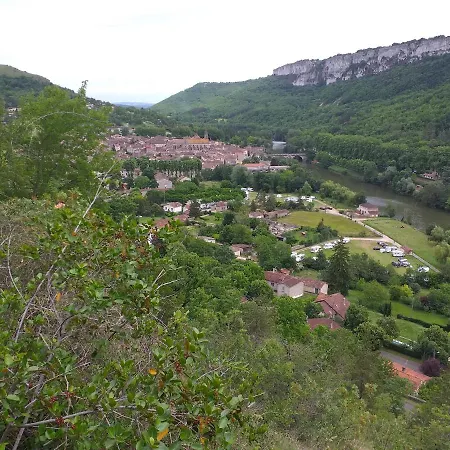 Le Jardin Secret Bed and Breakfast 3*